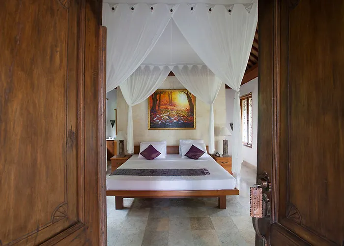 Hotel Sonia 4*
